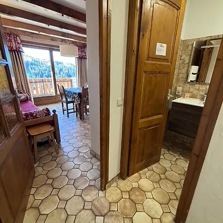 Lachat, Chez Francine Apartmán *